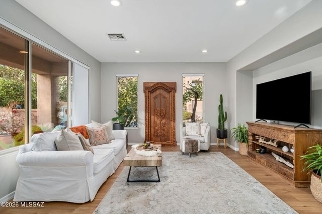 5057 N Valley Vista Drive, Tucson, AZ 85750