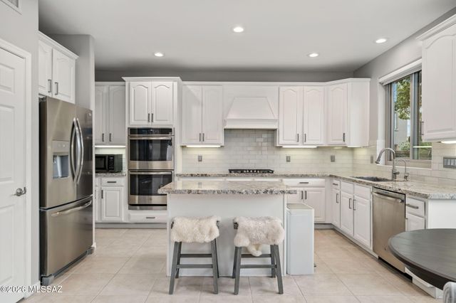 5057 N Valley Vista Drive, Tucson, AZ 85750