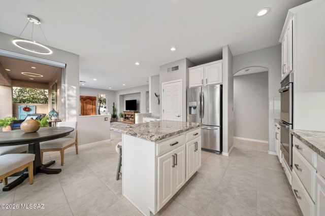 5057 N Valley Vista Drive, Tucson, AZ 85750