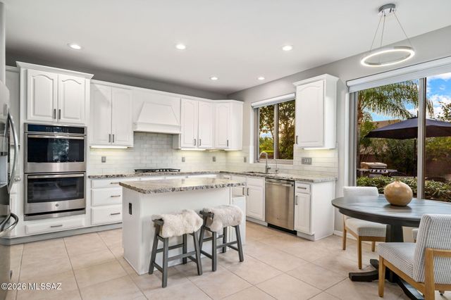 5057 N Valley Vista Drive, Tucson, AZ 85750