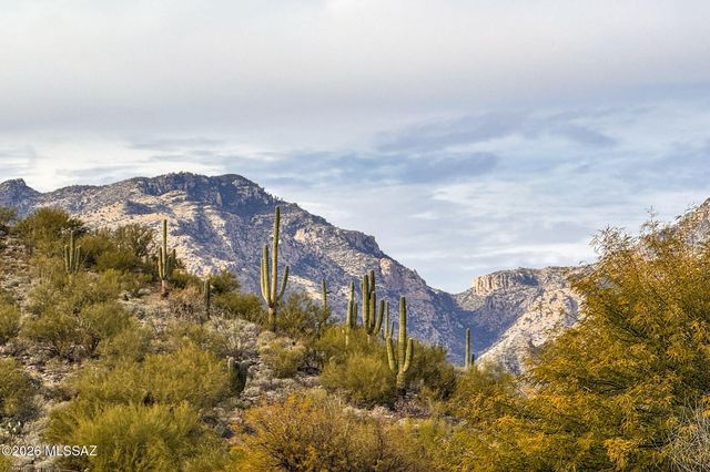 5057 N Valley Vista Drive, Tucson, AZ 85750