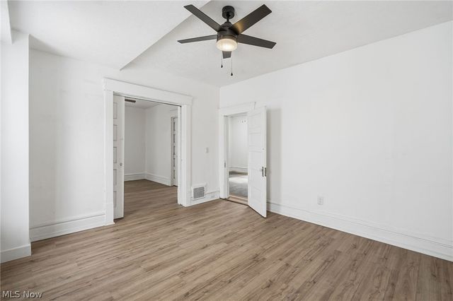 480 Bell Street, Akron, OH 44307