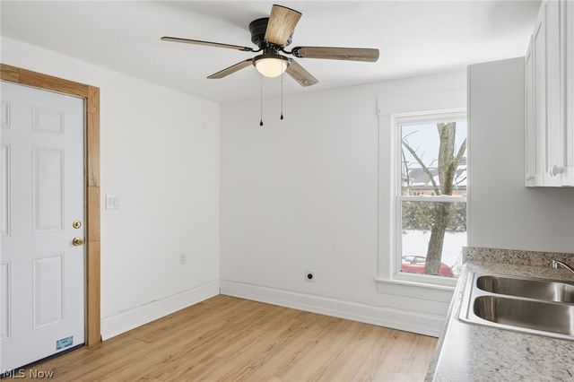 480 Bell Street, Akron, OH 44307