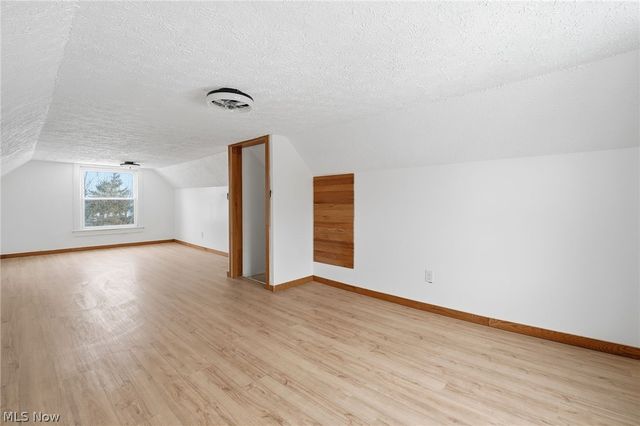 480 Bell Street, Akron, OH 44307