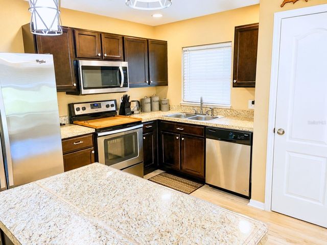 1604 ELLINGTON DRIVE, Dundee, FL 33838