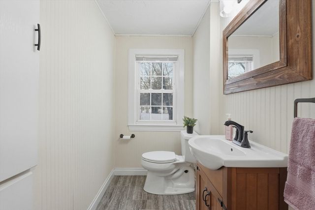 612 Chandler St, Tewksbury, MA 01876