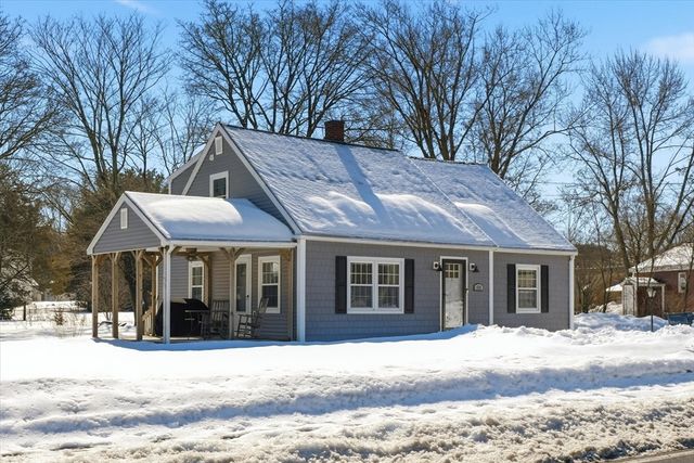 612 Chandler St, Tewksbury, MA 01876