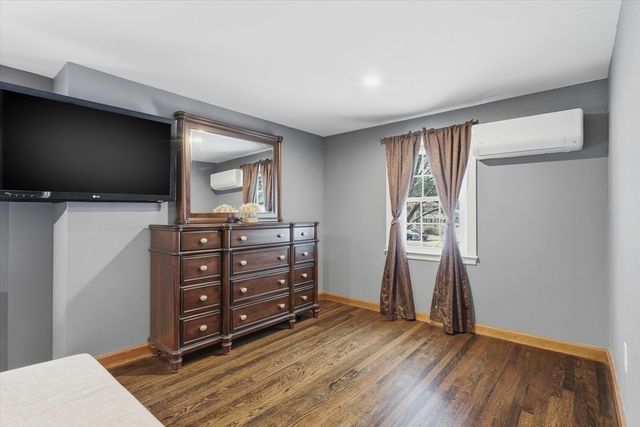 612 Chandler St, Tewksbury, MA 01876