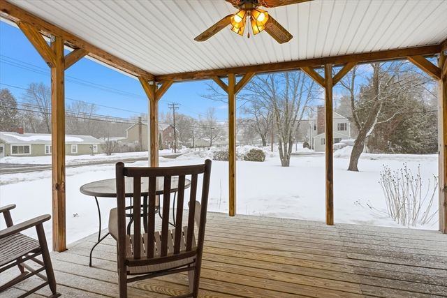 612 Chandler St, Tewksbury, MA 01876