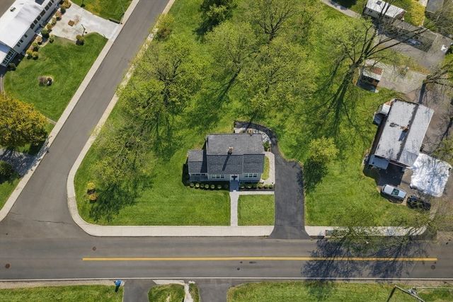 612 Chandler St, Tewksbury, MA 01876