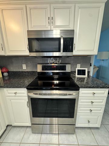 14534 Dulce Real Avenue, Fort Pierce, FL 34951