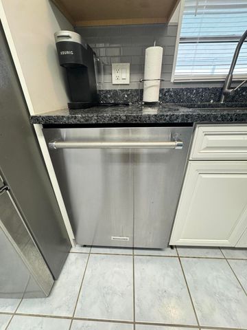 14534 Dulce Real Avenue, Fort Pierce, FL 34951