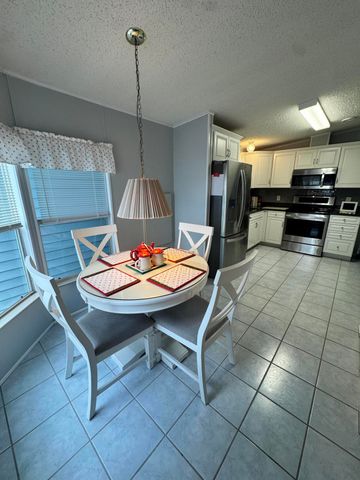 14534 Dulce Real Avenue, Fort Pierce, FL 34951