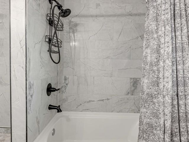 125 Gill Drive, Midwest City, OK 73110