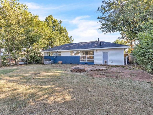 125 Gill Drive, Midwest City, OK 73110