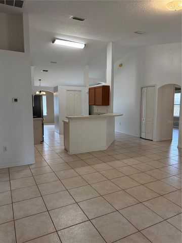 38 PEBBLEWOOD LANE, Palm Coast, FL 32164