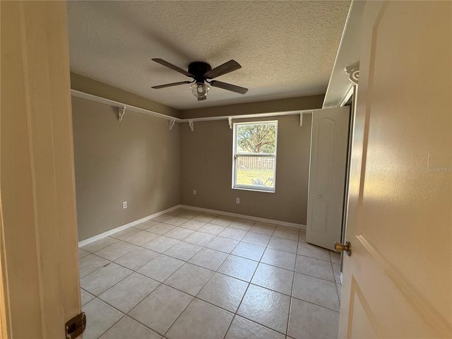 38 PEBBLEWOOD LANE, Palm Coast, FL 32164