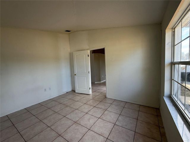 38 PEBBLEWOOD LANE, Palm Coast, FL 32164