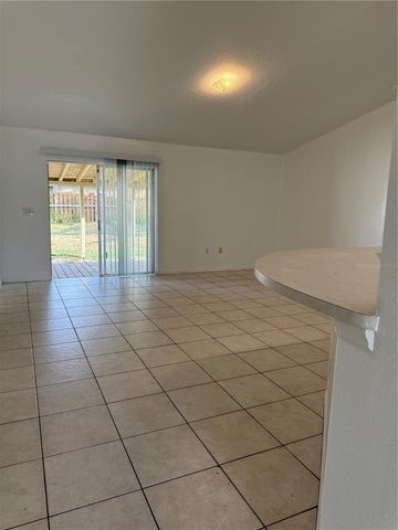 38 PEBBLEWOOD LANE, Palm Coast, FL 32164