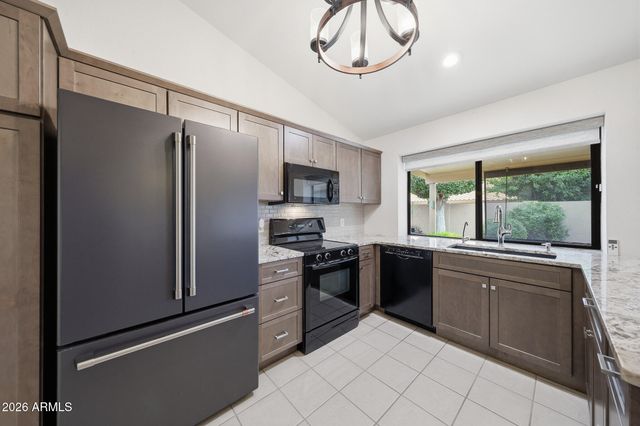 20132 N 92ND Avenue, Peoria, AZ 85382