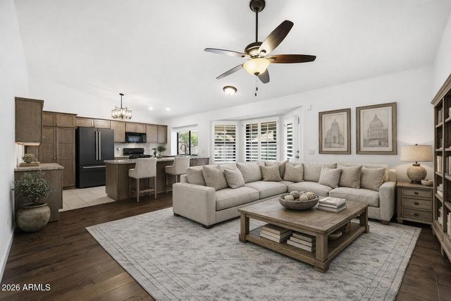 20132 N 92ND Avenue, Peoria, AZ 85382