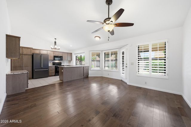 20132 N 92ND Avenue, Peoria, AZ 85382