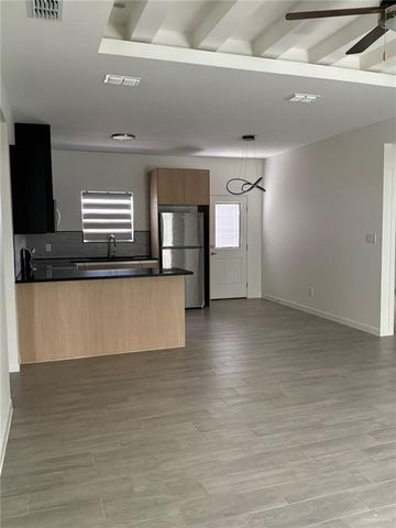 3900 Ventura Avenue 4, Edinburg, TX 78541