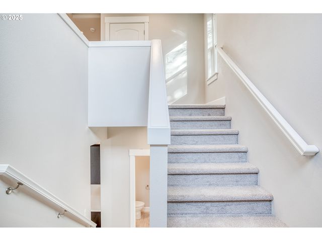 2910 Ne KLAMATH Pl, Newport, OR 97365