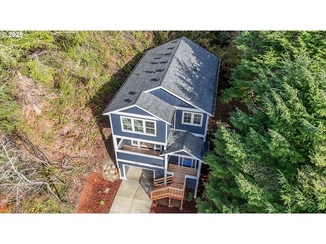 2910 Ne KLAMATH Pl, Newport, OR 97365