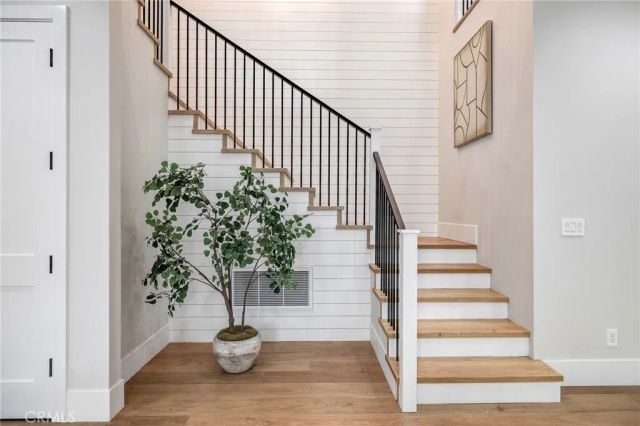 1820 9th Street, Manhattan Beach, CA 90266