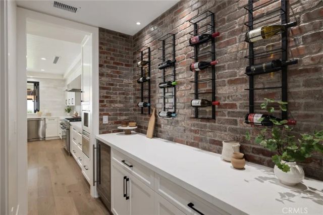 1820 9th Street, Manhattan Beach, CA 90266