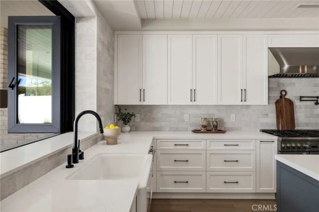 1820 9th Street, Manhattan Beach, CA 90266