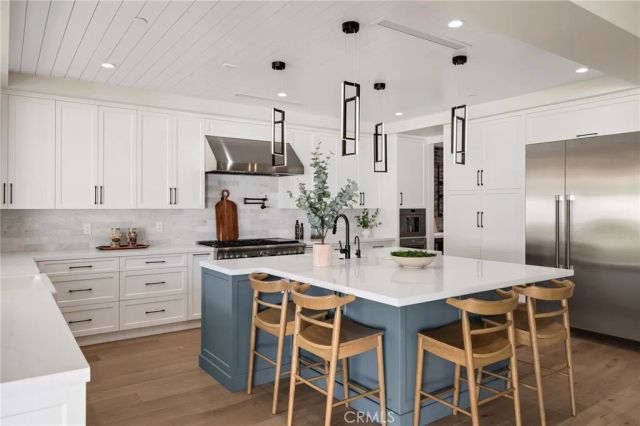 1820 9th Street, Manhattan Beach, CA 90266