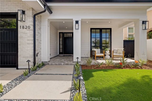 1820 9th Street, Manhattan Beach, CA 90266