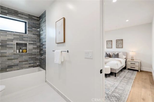 1820 9th Street, Manhattan Beach, CA 90266