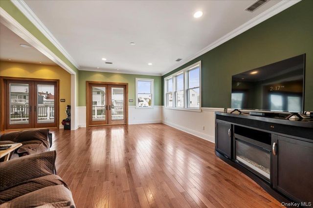 1137 Northern Boulevard, Baldwin, NY 11510