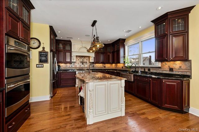 1137 Northern Boulevard, Baldwin, NY 11510