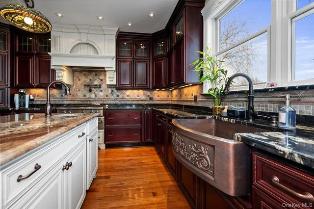 1137 Northern Boulevard, Baldwin, NY 11510