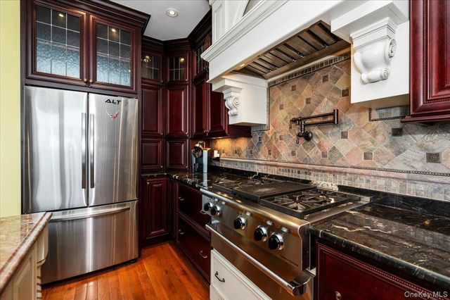 1137 Northern Boulevard, Baldwin, NY 11510
