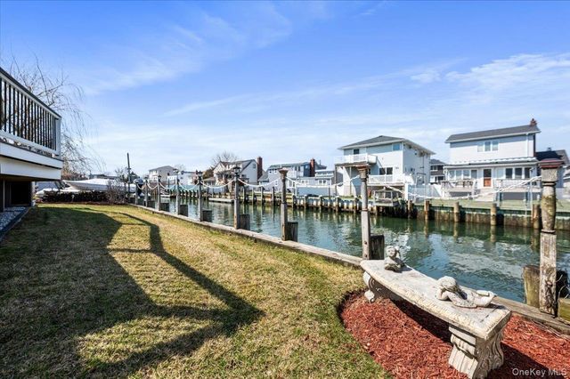 1137 Northern Boulevard, Baldwin, NY 11510