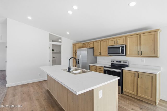 13301 N Derringer Road, Marana, AZ 85653