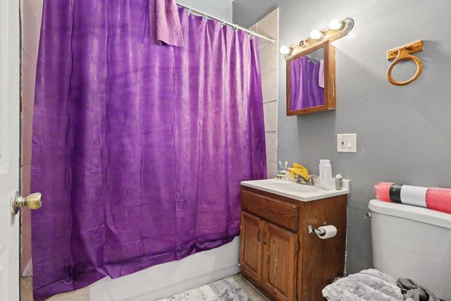 5718 S GREEN Street, Chicago, IL 60621