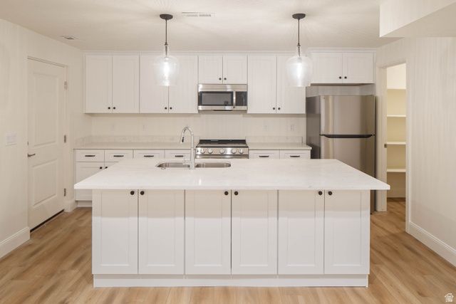 16 W 650 N, Salem, UT 84653