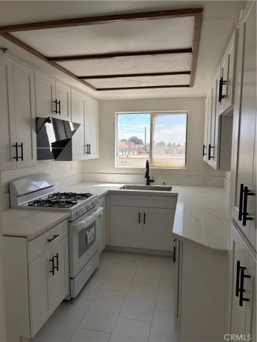 1022 S Marengo, Alhambra, CA 91803