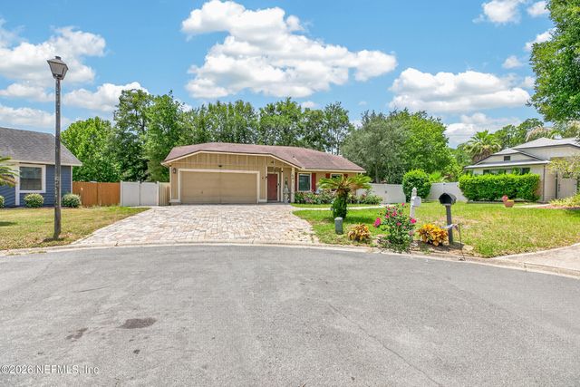 8005 FLEUR DE LIS Drive, Jacksonville, FL 32277