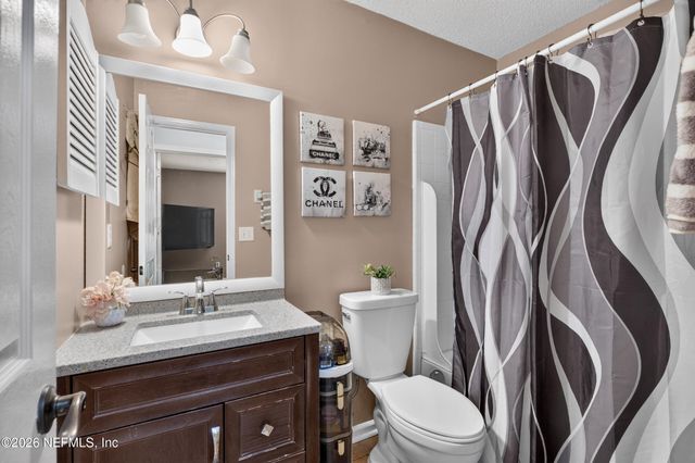 8005 FLEUR DE LIS Drive, Jacksonville, FL 32277