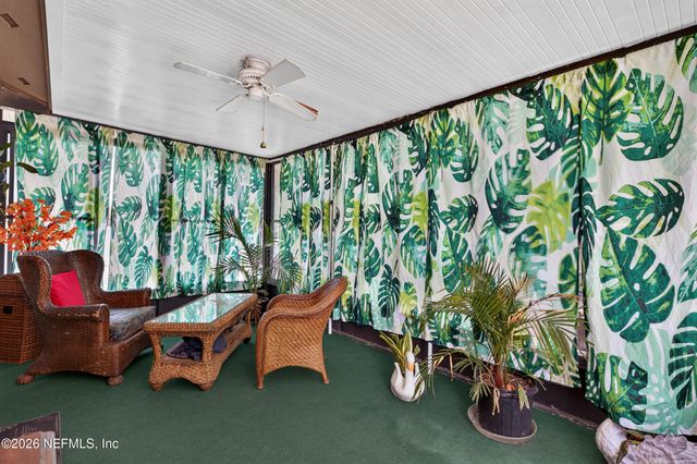8005 FLEUR DE LIS Drive, Jacksonville, FL 32277