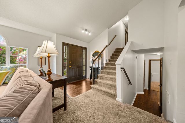 2757 Ivey Park Drive NW, Kennesaw, GA 30144