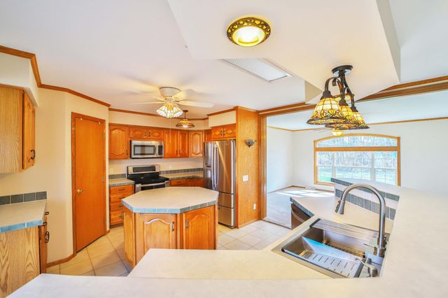 18352 Johnson Road, Brainerd, MN 56401