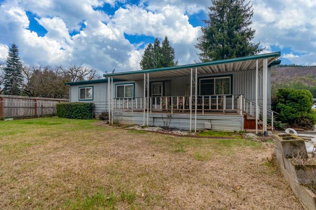 315 W Evans Creek UNIT 22, Rogue River, OR 97537